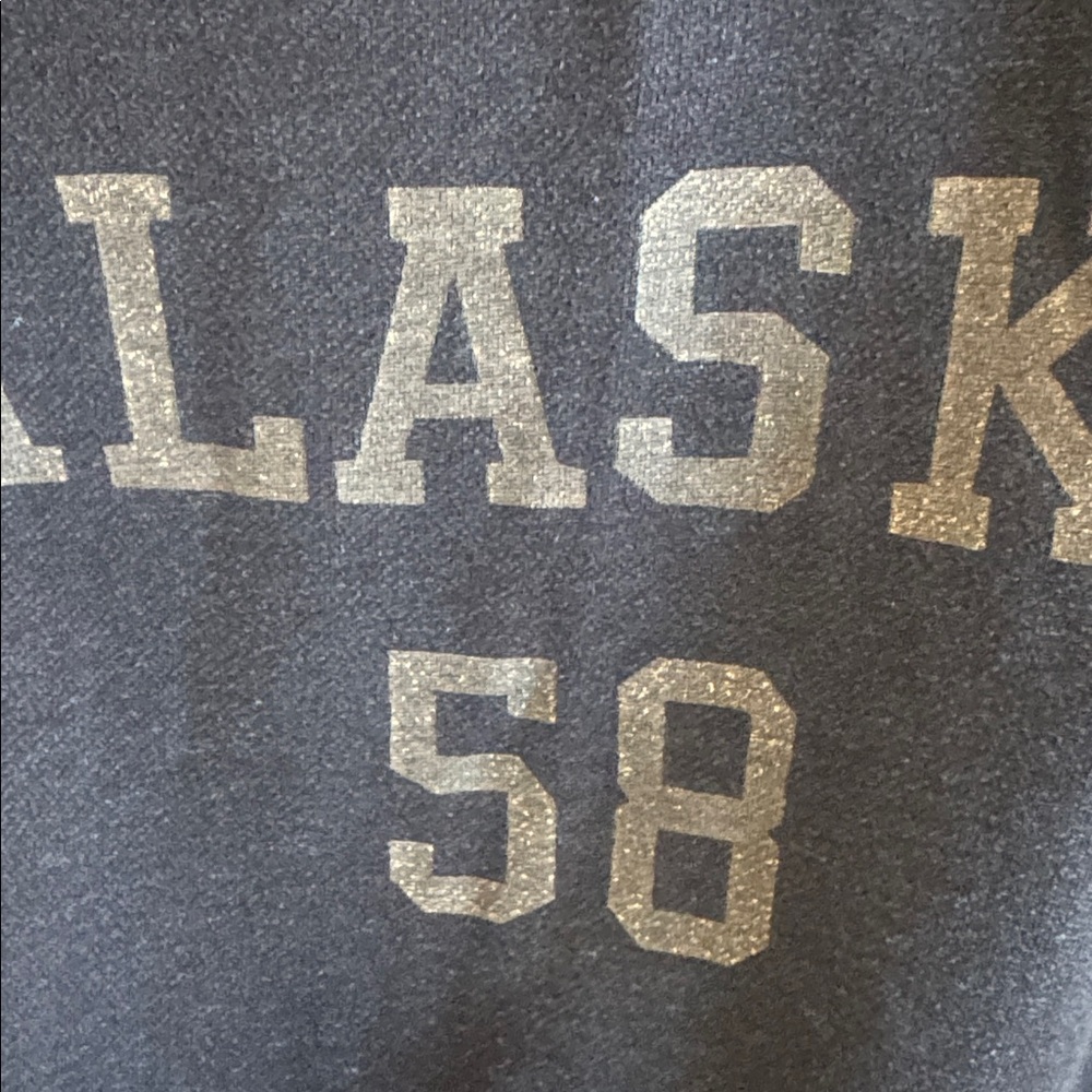 H&M Navy Crewneck Sweatshirt with 'ALASKA 58' Print - Women’s Size Small Casual - Picture 4 of 6